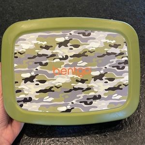 Bentgo snack container